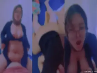Bokep Jilbab Tante Ngentot Ganas Stamina Mengejutkan Lumer WOT poster