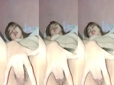 Bokep Live Cewek Colmek Sudah Gak Tahan Hot poster